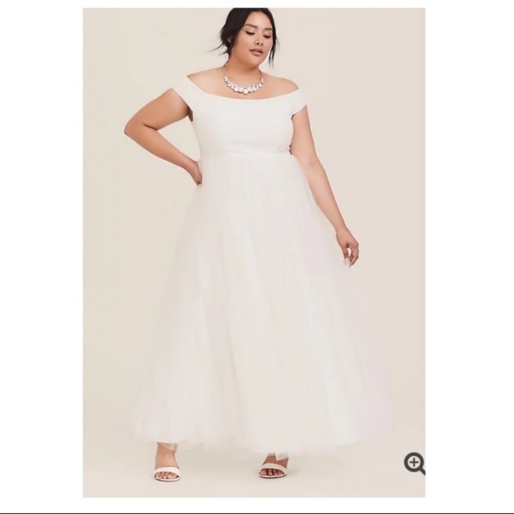 Torrid ivory tulle dress: wedding, bridal, holiday